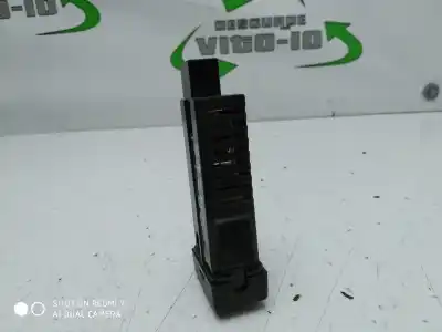 Second-hand car spare part headlight height adjuster switch for mazda premacy (cp) touring oem iam references   