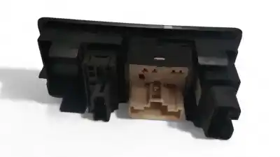 Second-hand car spare part Headlight Height Adjuster Switch for TOYOTA COROLLA (E12) 1.6 16V OEM IAM references 777665  