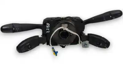 Peça sobressalente para automóvel em segunda mão Comandos Do Volante por PEUGEOT 308 Access Referências OEM IAM 6242PN 98062016XT 96643945XT