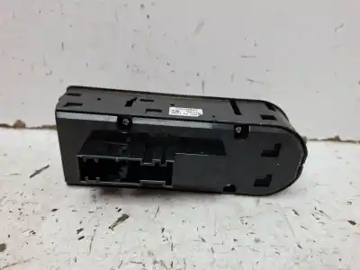 Second-hand car spare part left front power window switch for opel zafira b cosmo oem iam references   