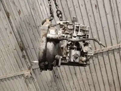 Second-hand car spare part gearbox for opel combo cargo (e) express 99 cv / 73 kw oem iam references c63563501  