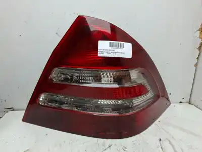 Pièce détachée automobile d'occasion FEU ARRIÈRE DROIT pour MERCEDES-BENZ CLASE C (W203) BERLINA 220 CDI (203.006) 143 CV / 105 KW Références OEM IAM   