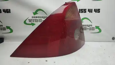 Pezzo di ricambio per auto di seconda mano LAMPADA POSTERIORE SINISTRA per FORD MONDEO BERLINA (GE) Ambiente (06.2003->) (D) 116 CV / 85 KW Riferimenti OEM IAM   