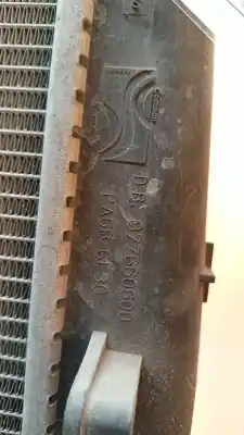 Pezzo di ricambio per auto di seconda mano radiatore d acqua per opel corsa d (s07) 1.3 cdti (l08 l68) riferimenti oem iam 877660010  