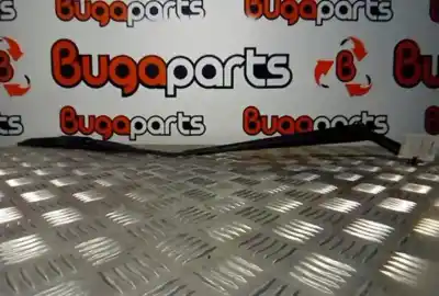 Автозапчастина б/у передній правий річок склоочисника для PEUGEOT 206 HATCHBACK (2A/C) 1.1 i Посилання на OEM IAM   