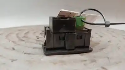 Second-hand car spare part audio system / radio cd for seat leon (5f1) 1.6 tdi oem iam references 5f0035222c  