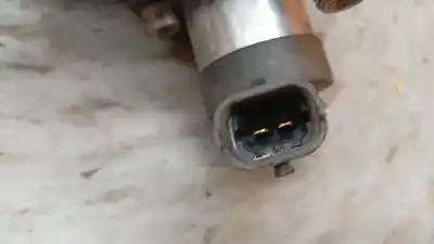 Pezzo di ricambio per auto di seconda mano pompa diniezione per opel vectra c (z02) 1.9 cdti (f69) riferimenti oem iam 0445010156  