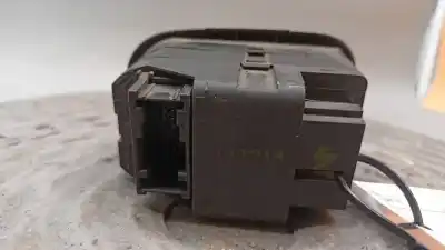 Автозапчастина б/у передній правий віконний вимикач для peugeot 206 hatchback (2a/c) 1.1 посилання на oem iam 6554wa  