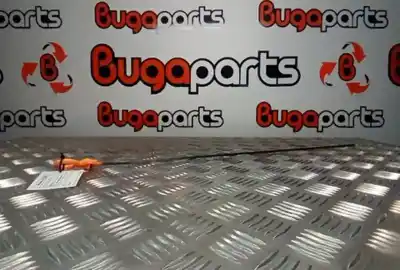 Peça sobressalente para automóvel em segunda mão Vareta De óleo por SEAT LEON (1M1) 1.6 16 V Referências OEM IAM   