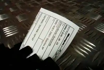 Peça sobressalente para automóvel em segunda mão válvula solenóide por bmw 5 (e39) 525d referências oem iam 72279600  