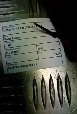 Peça sobressalente para automóvel em segunda mão porta luvas por opel corsa b (s93) 1.7 d (f08 f68 m68) referências oem iam 9038769190387691  