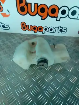 Peça sobressalente para automóvel em segunda mão depósito do limpa vidros por renault express 1.9d referências oem iam 7700759007  