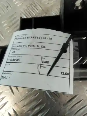 Peça sobressalente para automóvel em segunda mão puxador interior traseiro direito por renault express 1.6d referências oem iam   