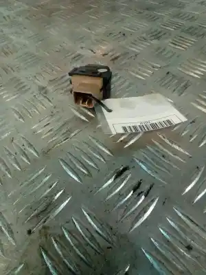 Second-hand car spare part door lock switch for fiat uno (146) 1.0 cat oem iam references   