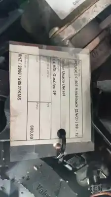 Pezzo di ricambio per auto di seconda mano motore completo per peugeot 206 hatchback (2a/c) 1.4 i riferimenti oem iam 8hz bosch  