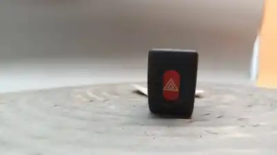 Pièce détachée automobile d'occasion Avertissement pour OPEL CORSA B (S93) 1.0 i 12V (F08. F68. M68) Références OEM IAM 90437746  