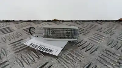 Peça sobressalente para automóvel em segunda mão luz interior por mazda 6 hatchback (gg) 2.0 di (gg14) referências oem iam 3b0947113