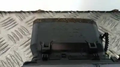 Second-hand car spare part air ventilation grille for toyota corolla (_e12_) 1.4 d (nde120_) oem iam references 8222  