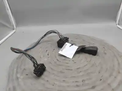 Pezzo di ricambio per auto di seconda mano Comando Pulito per BMW 3 (E36) 318 tds Riferimenti OEM IAM 61318360915  