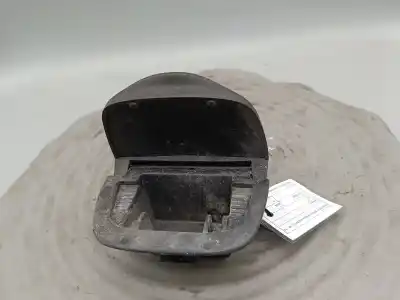 Автозапчасти б/у пепельница за peugeot 206 hatchback (2a/c) 1.4 i ссылки oem iam 9627639377  