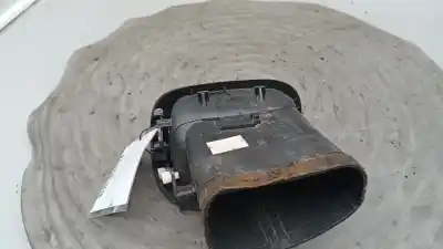 Автозапчасти б/у аэрационная решетка за peugeot 206 hatchback (2a/c) 1.4 i ссылки oem iam 9624884377  