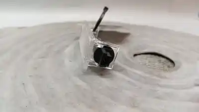 Peça sobressalente para automóvel em segunda mão luz interior por ford focus lim. (cb8) 1.0 ecoboost cat referências oem iam am5113a756aa  