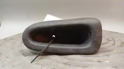 Second-hand car spare part interior left rear handle for peugeot 206 hatchback (2a/c) 1.4 i oem iam references 9631696877