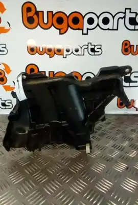 Pezzo di ricambio per auto di seconda mano coperchio motore per renault megane iii hatchback (bz0/1_) 1.5 dci (bz09. bz0d. bz1w) riferimenti oem iam 8200670747  