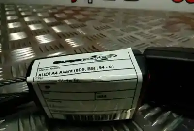 Автозапчасти б/у крюк для ремня задний центральный за audi a4 avant (b5) 2.4 ссылки oem iam   