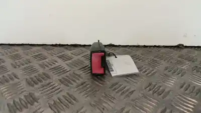 Автозапчастина б/у задня центральна подушка безопасності для OPEL CORSA D (S07) 1.3 CDTI (L08 L68) Посилання на OEM IAM 604620761F  