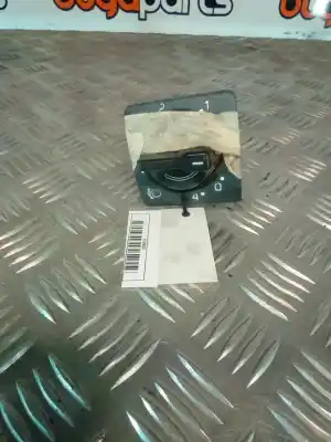 Second-hand car spare part Headlights Switch for RENAULT EXPRESS 1.6D OEM IAM references 7700804448  