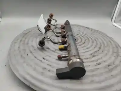 Second-hand car spare part distributor pipe for bmw 1 (e81) 120 d oem iam references 0445214182  