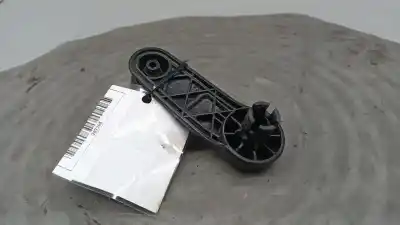 Second-hand car spare part window winder handle for peugeot 206 hatchback (2a/c) 1.4 i oem iam references 924095  