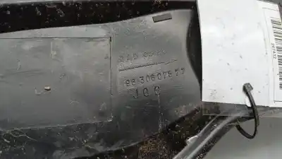 Автозапчасти б/у передние молдинги за peugeot 206 hatchback (2a/c) 1.1 ссылки oem iam 9630607577  