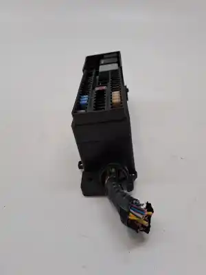 Second-hand car spare part fuse box unit for ford focus lim. xwda oem iam references e02260200  av6t14k131ac