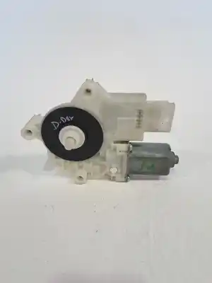 Автозапчасти б/у мотор стекла переднего правого за RENAULT CAPTUR II ZEN 91 CV / 67 KW ссылки OEM IAM 807203293R  