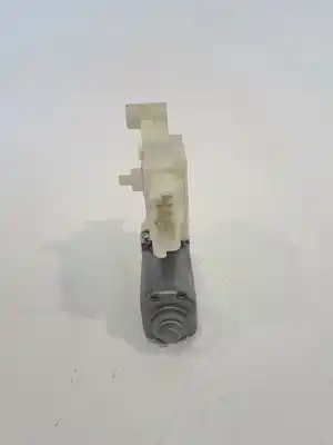 Pezzo di ricambio per auto di seconda mano motore alzacristalli posteriore destro per renault captur ii (2019-0) riferimenti oem iam 827209371r  