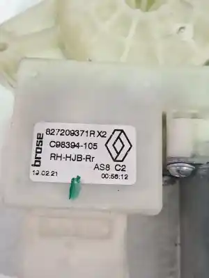 Pezzo di ricambio per auto di seconda mano motore alzacristalli posteriore destro per renault captur ii (2019-0) riferimenti oem iam 827209371r  