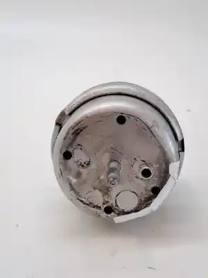 Second-hand car spare part engine support for seat exeo berlina (3r2) 2.0 tdi oem iam references 8e0199382ag  