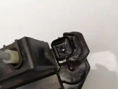 Second-hand car spare part rear left door lock for ssangyong rodius rodius aj/ad2l/ata21 oem iam references 7131021004  