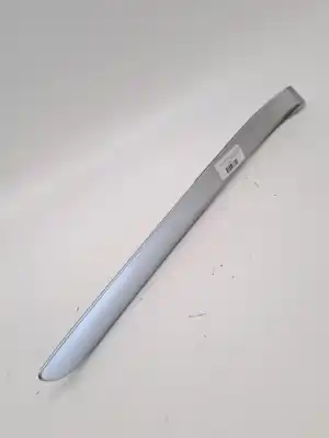 Peça sobressalente para automóvel em segunda mão moldagem por seat exeo berlina (3r2) 2.0 tdi referências oem iam 3r0867410