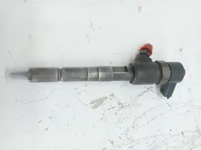 Pezzo di ricambio per auto di seconda mano Iniettore per OPEL CORSA D D-Z13DTH Riferimenti OEM IAM 5821098  