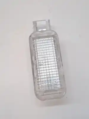 Peça sobressalente para automóvel em segunda mão luz interior por seat exeo berlina (3r2) 2.0 tdi referências oem iam 4b0947415a
