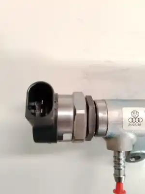 Peça sobressalente para automóvel em segunda mão régua / rampa de injetores por audi q5 (8r) q5 2.0 tdi referências oem iam 03l130089a  
