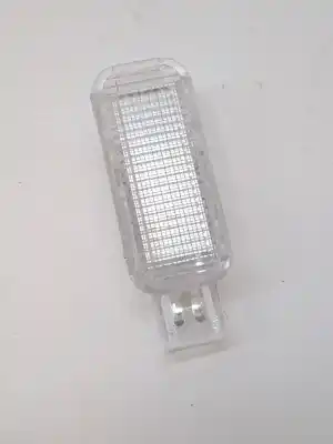 Peça sobressalente para automóvel em segunda mão luz interior por seat exeo berlina (3r2) 2.0 tdi referências oem iam 4b0947415a