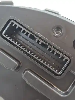 Pezzo di ricambio per auto di seconda mano Pannello Degli Strumenti per KIA CEED CEED DRIVE Riferimenti OEM IAM 94021J7210  