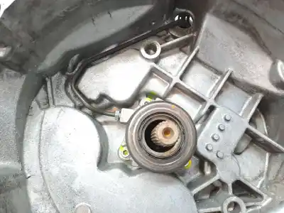 Pezzo di ricambio per auto di seconda mano riduttore per opel corsa c d-z13dt riferimenti oem iam mz7  55192042 - m20