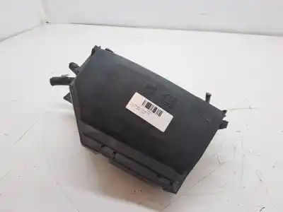 Pezzo di ricambio per auto di seconda mano Scatola Relè/fusibili per FORD C-MAX C-MAX Riferimenti OEM IAM 1385556  