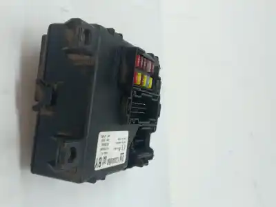 Second-hand car spare part fuse box unit for opel corsa c d-z13dt oem iam references 13308950  13350673