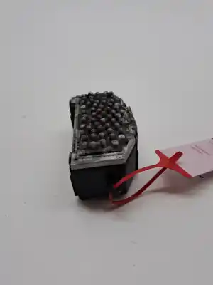 Pezzo di ricambio per auto di seconda mano resistenza al riscaldamento per audi q5 (8r) * riferimenti oem iam 8k0820521b   Pezzo di ricambio per auto di seconda mano resistenza al riscaldamento per audi q5 (8r) * riferimenti oem iam 8k0820521b